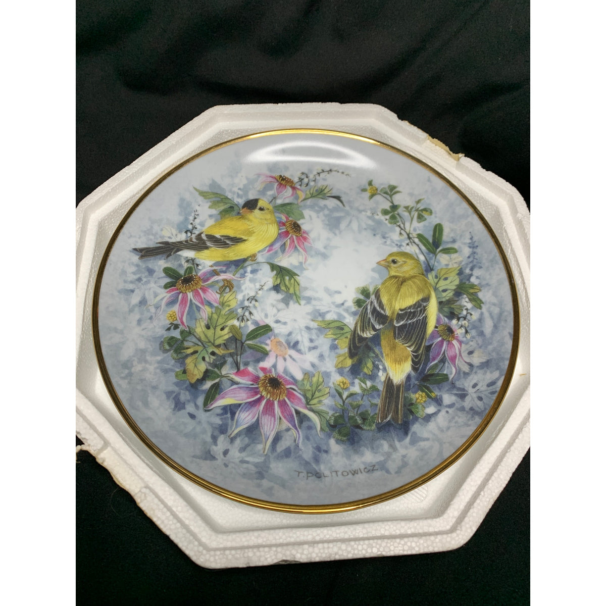 Franklin Mint Autumn Concerto Goldfinch Collector Plate Theresa Politowicz