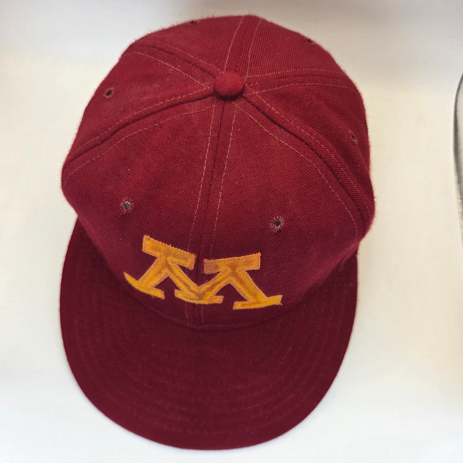 Pro Line Minnesota Golden Gophers Vintage USA Fitted Hat Cap 7 1/4 NCAA