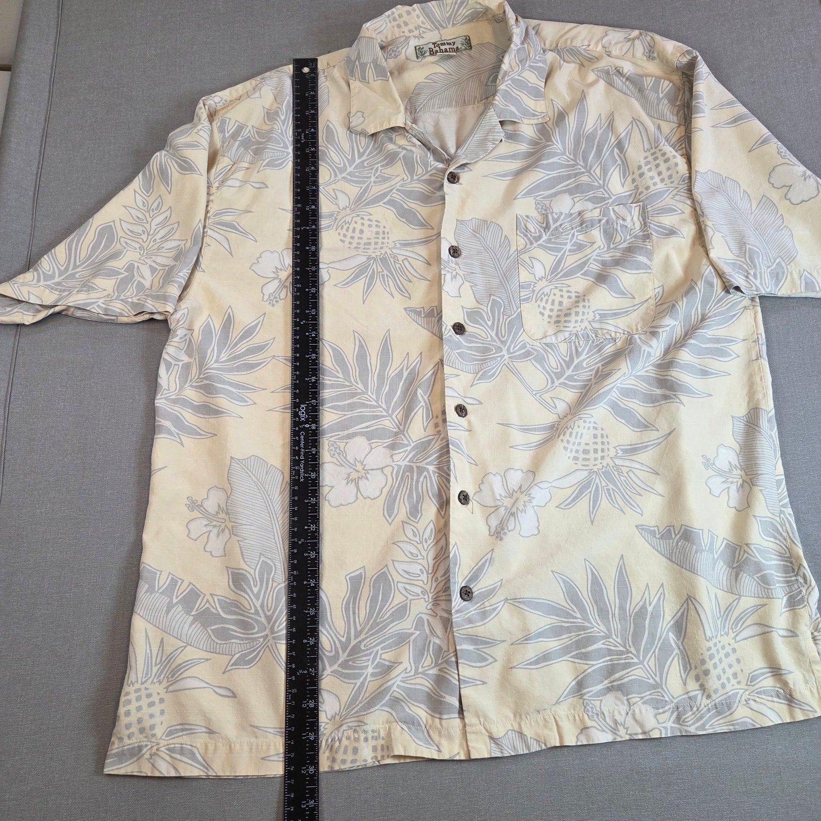Tommy Bahama Silk Camp Shirt XL Beige Gray Tropical Leaf Print Button Up
