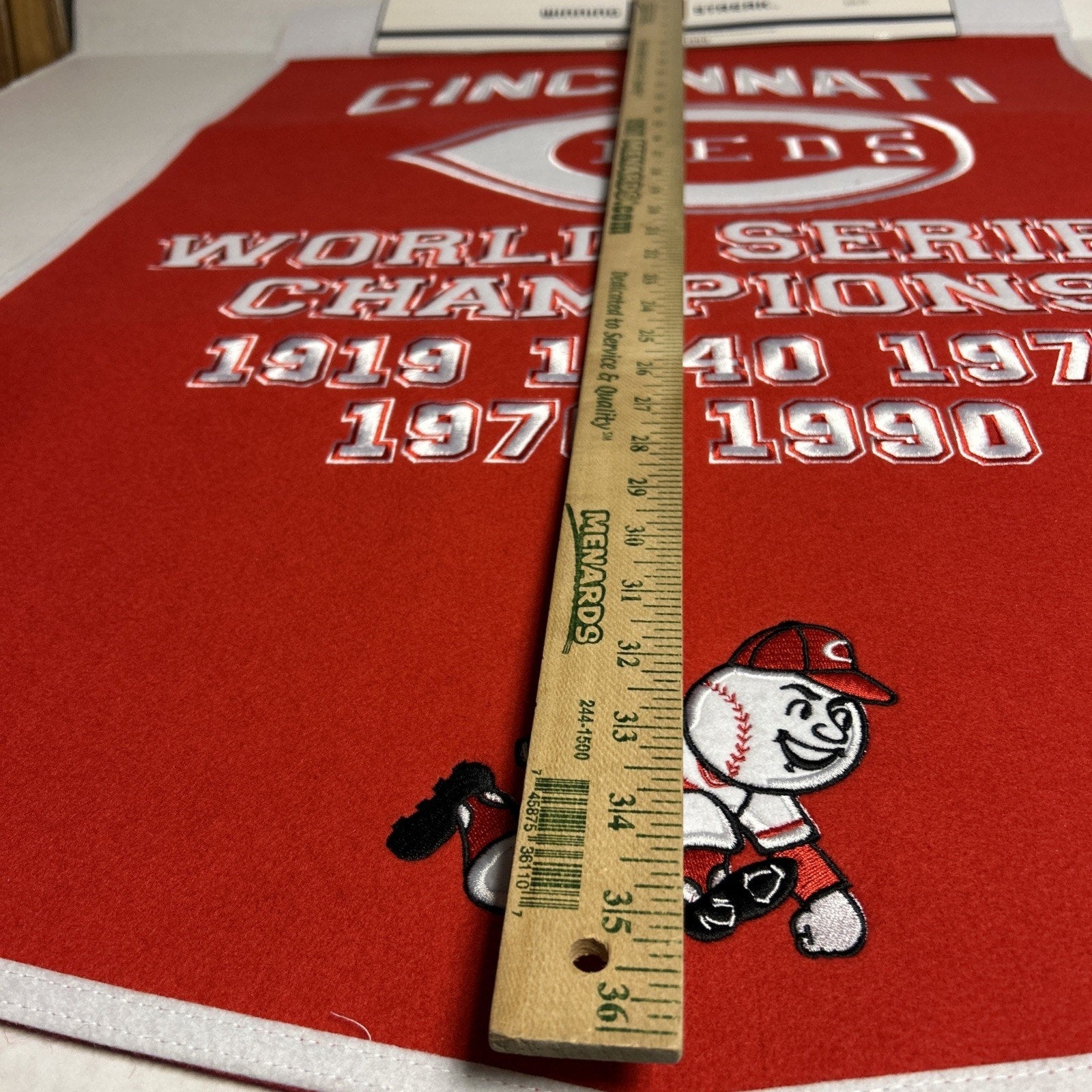 Cincinnati Reds Wool Blend MLB Champions Banner, 24" x 36"