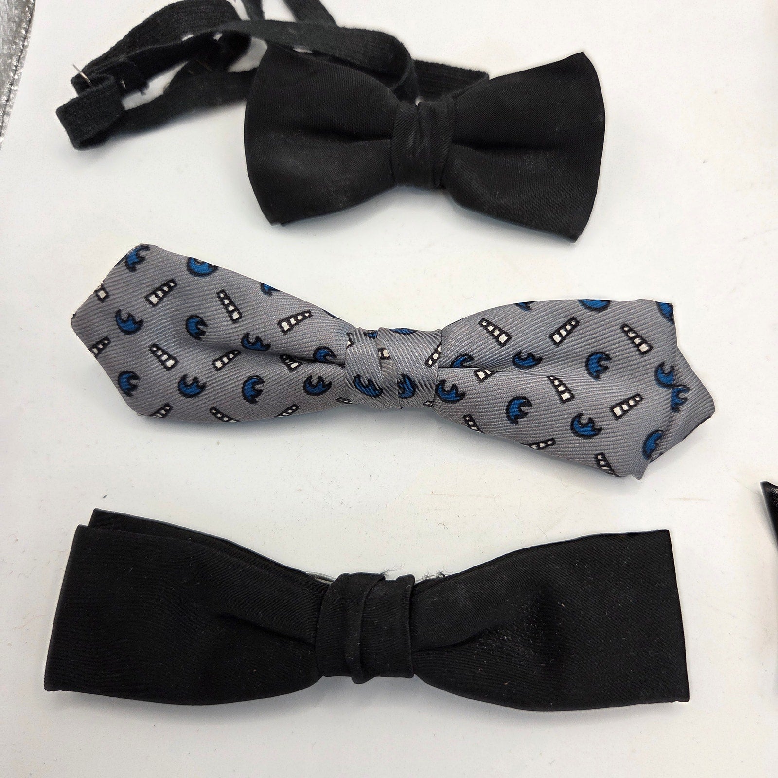 Vintage 1950s–70s Boys Clip-On Bow Tie Lot of 7 Royal Ormond Beau Clip