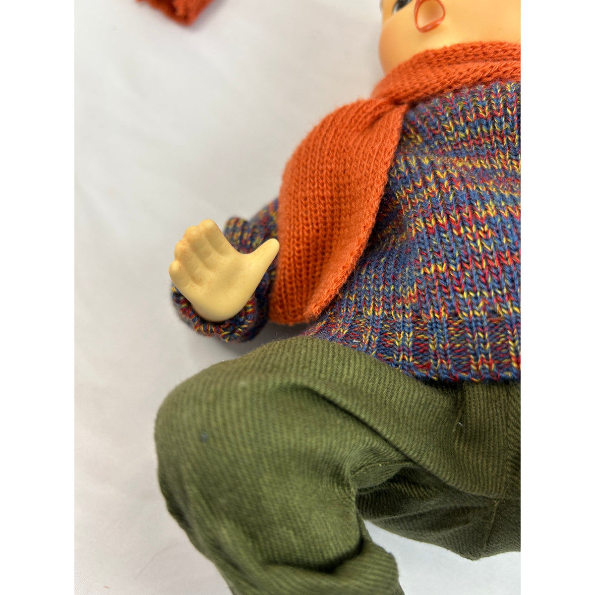 M.I. Hummel Goebel #960 Ride Into Christmas Doll Sled Box 11" Vintage Tree READ