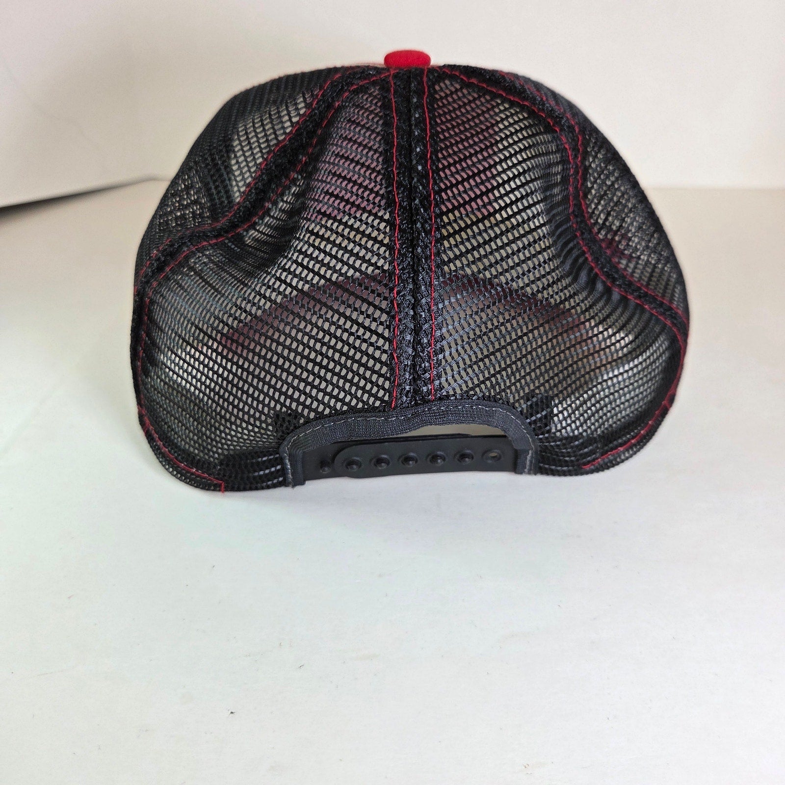 Vintage 1980s Atlanta Falcons Trucker Hat Snapback Mesh Cap USA Lucky Stripes