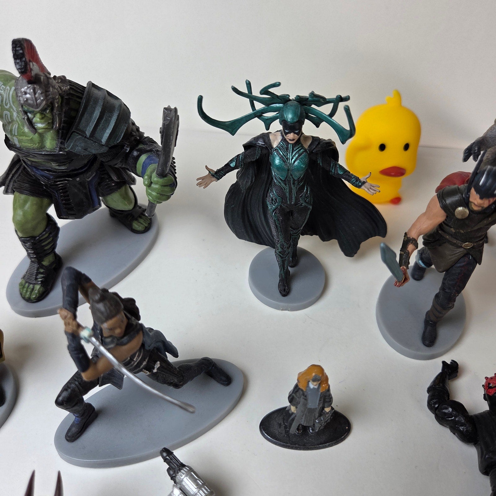 Mixed Action Figure Lot Marvel DC Star Wars TMNT Harry Potter Loose Toys