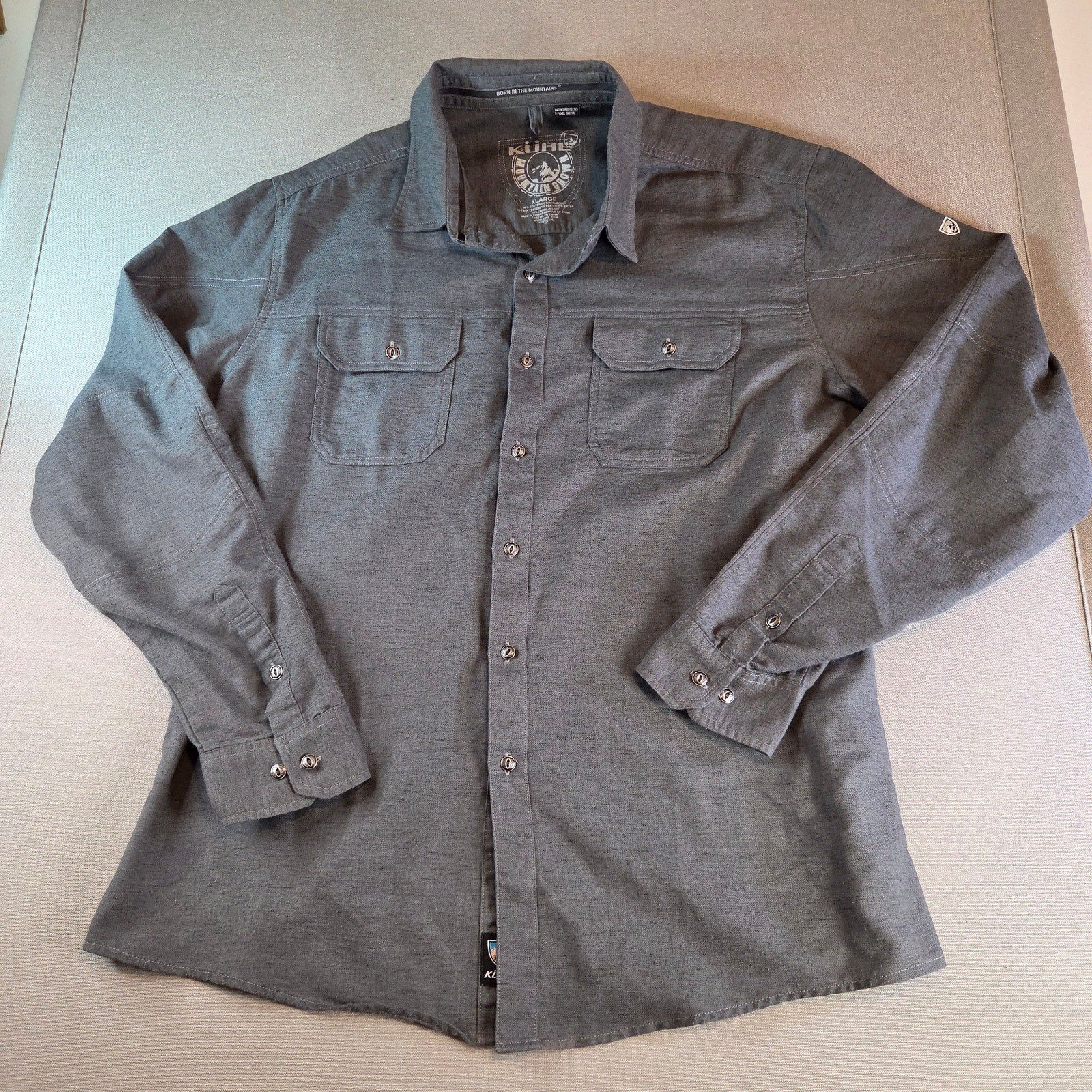 Kuhl Men’s XL Button Up Shirt Gray Long Sleeve Cotton Blend Outdoor