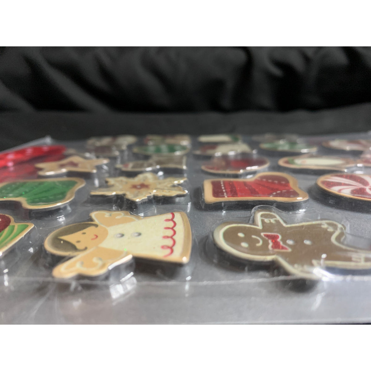 Hallmark Magnetic Countdown to Christmas Cookie Sheet Calendar 24 Magnets NIP