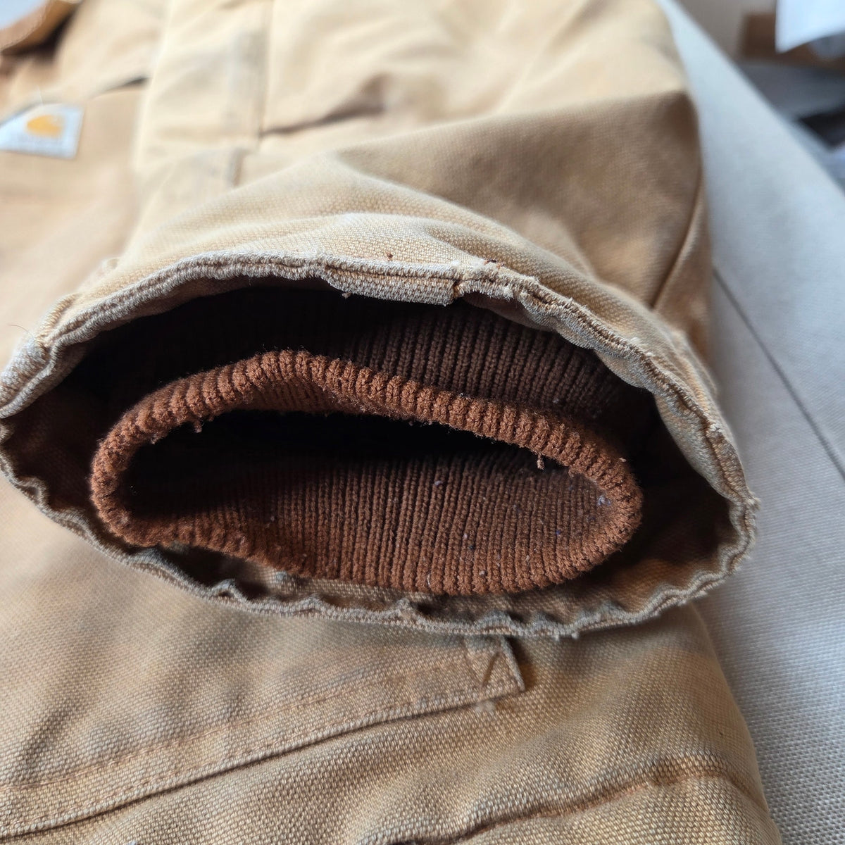 Vintage Carhartt C03 BRN Arctic Traditional Coat USA 42R Duck Work Jacket