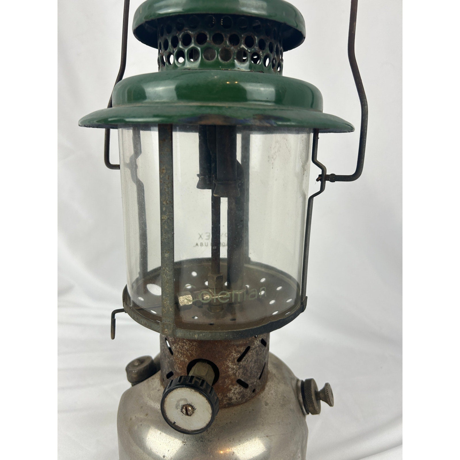 Coleman Double Mantle Lantern Green Top Pyrex Globe Made in USA Vintage