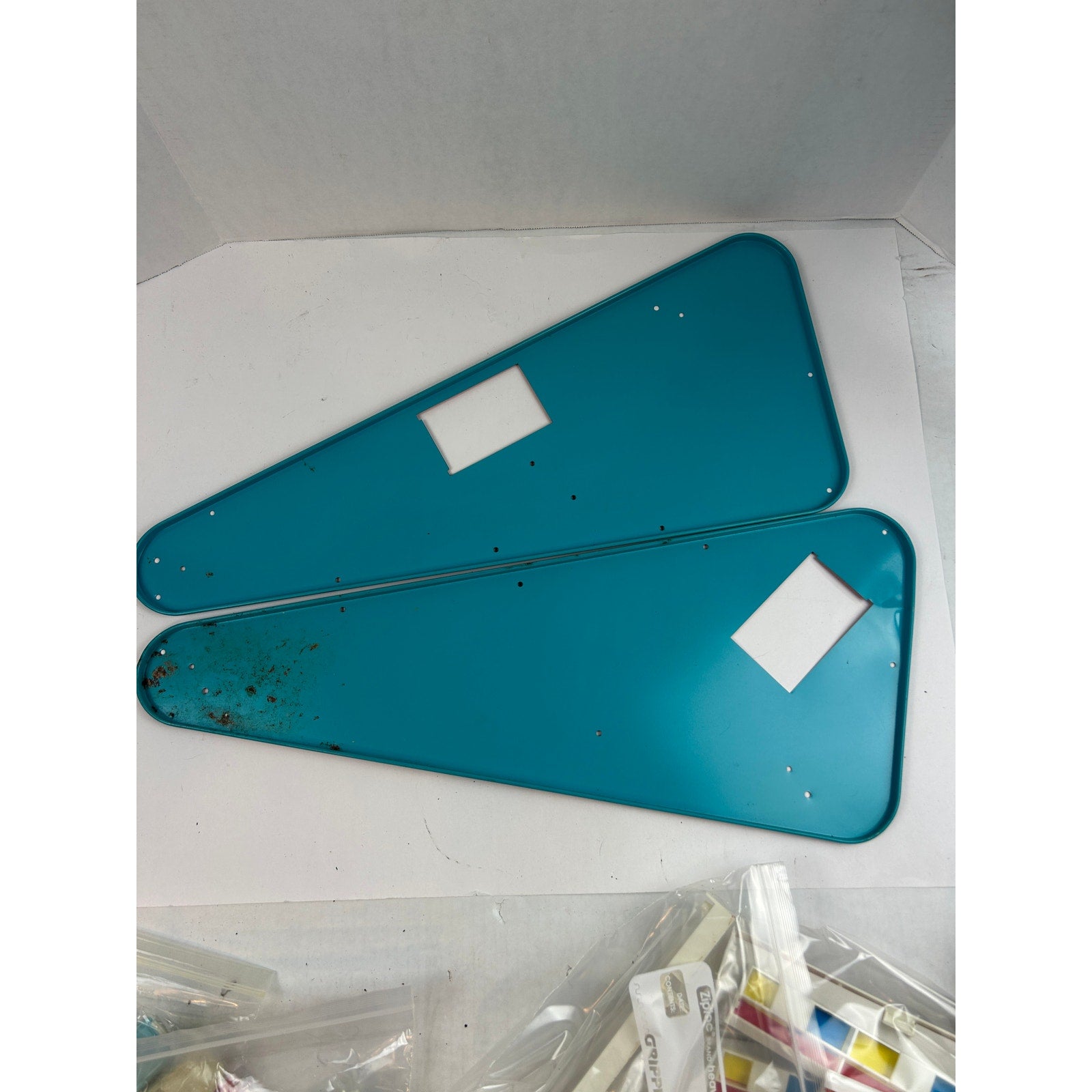 Vintage 1960s Brumberger Tri‑Level Service Station Steel Construction Set w/ Box