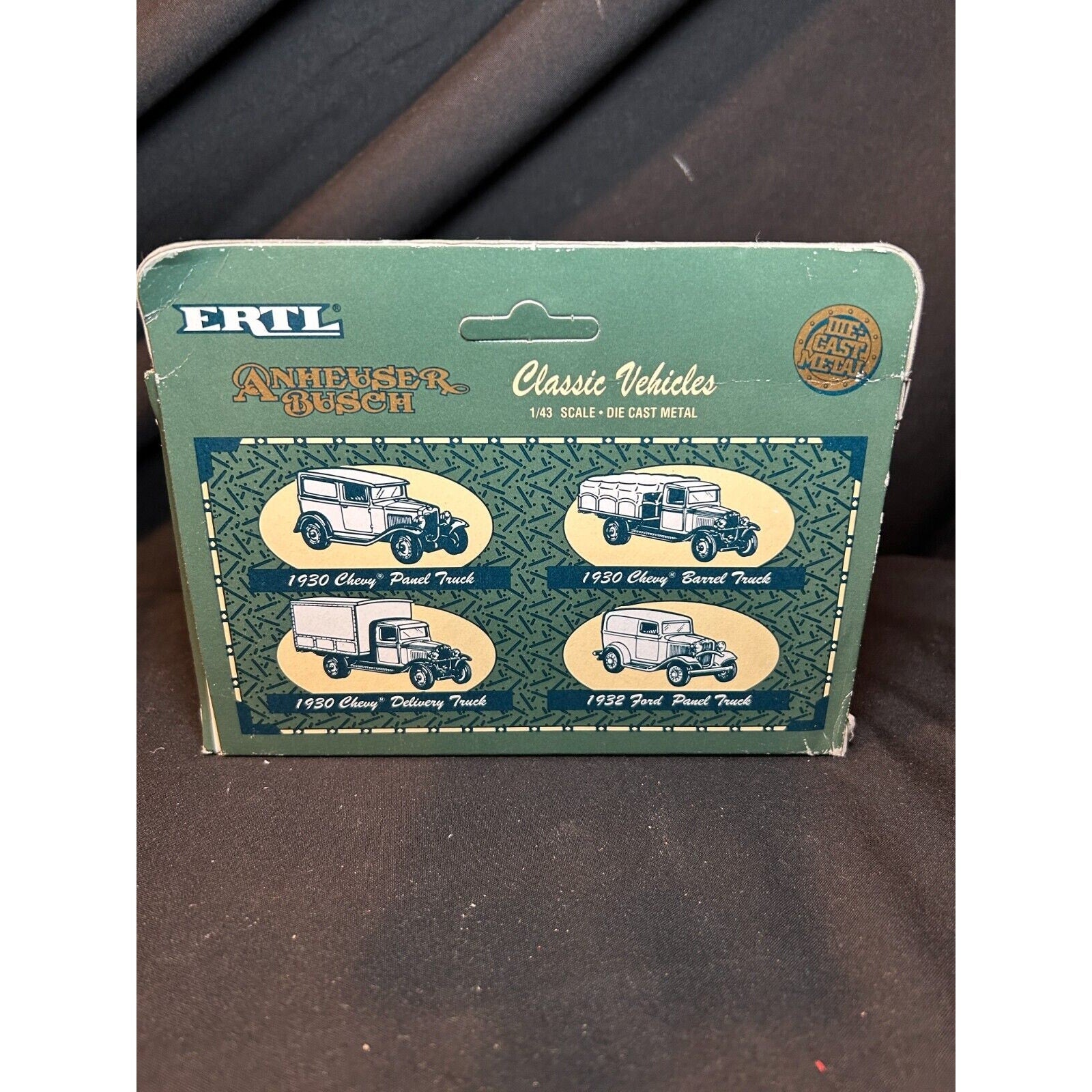 ERTL Anheuser-Busch Classic Vehicles 1930 Chevy Barrel & 1932 Ford Panel NIB