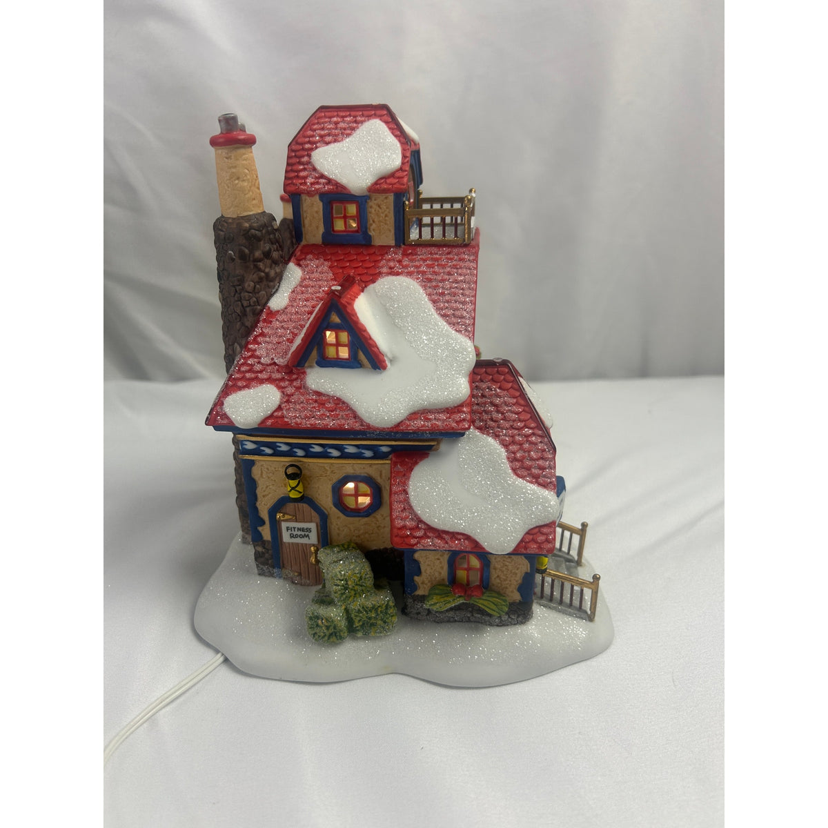 Department 56 Reindeer Spa 56794 North Pole Series 2005 Retired Lighted Box