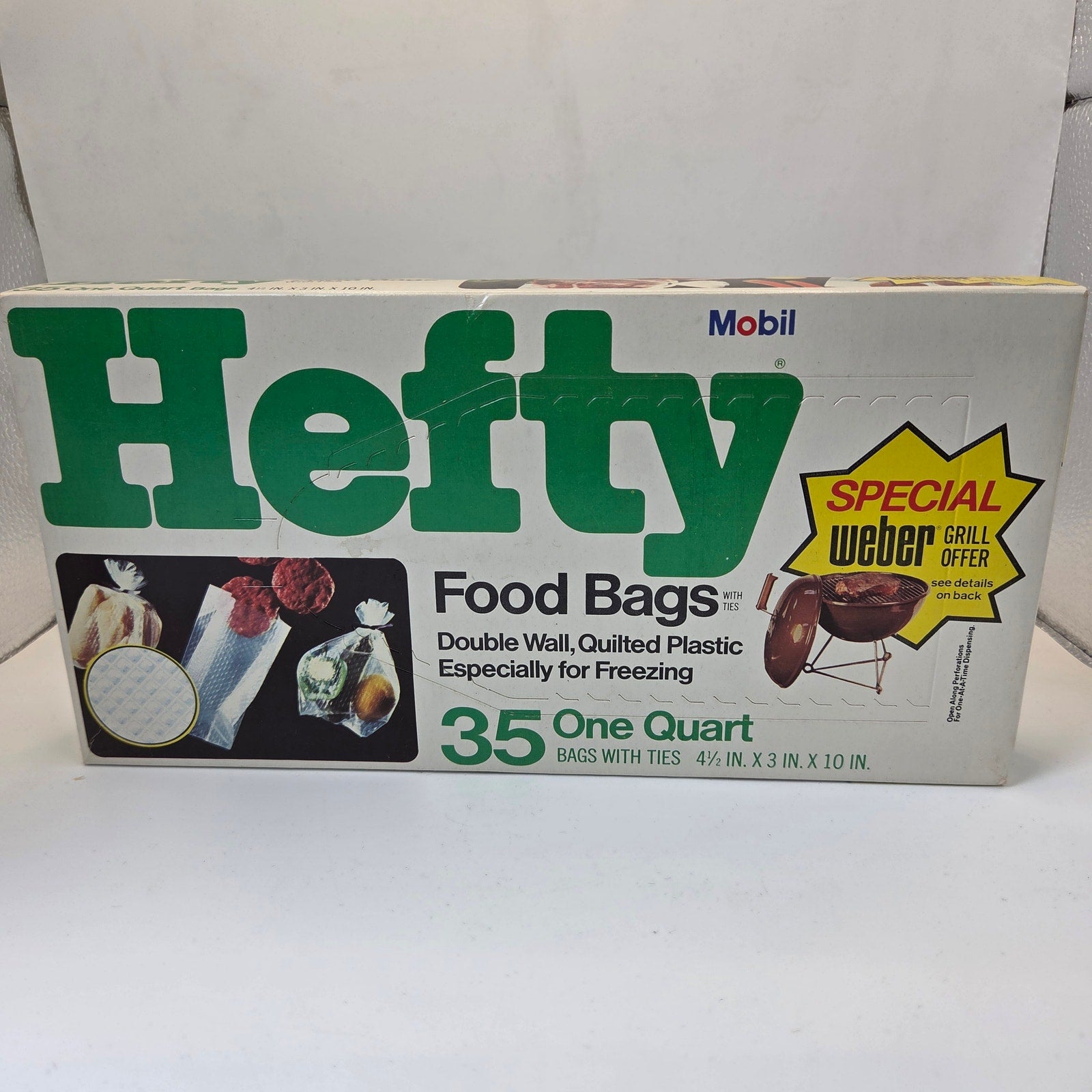 Hefty 1974 Food Bags Sealed NOS 35 One Quart Double Wall Quilted Movie Prop