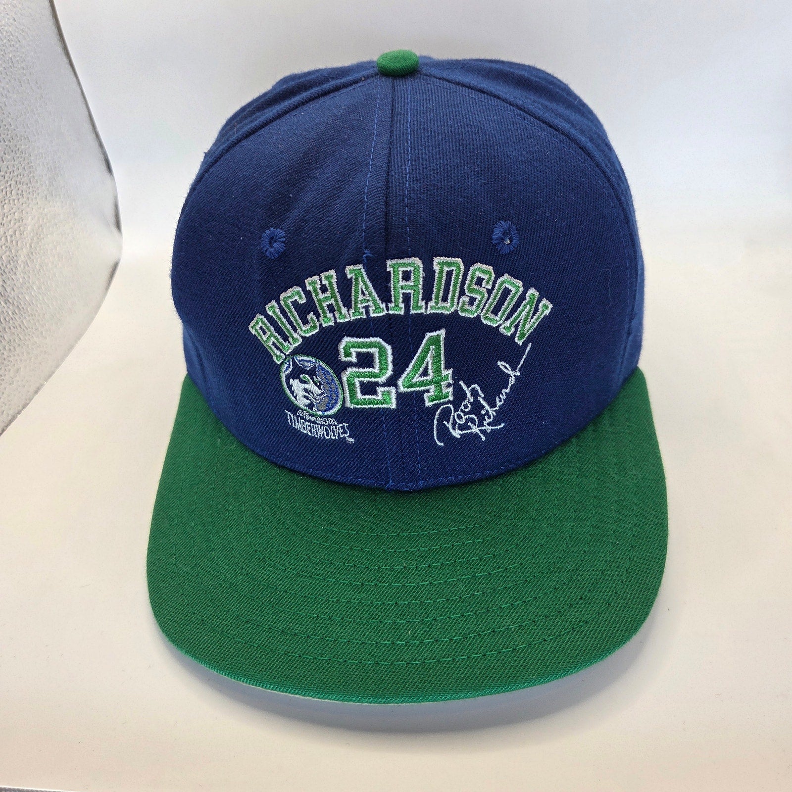 Vintage AJD Minnesota Timberwolves Pooh Richardson 24 Snapback USA Hat