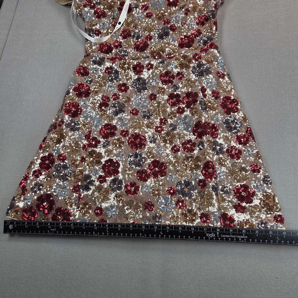 Club L London Eira Red Floral Sequin Short Sleeve A-Line Mini Dress US 6 NWT