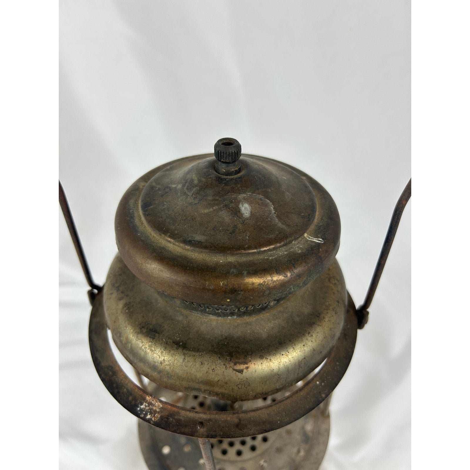 Vintage Coleman The Air-O-Lantern QL Gas Lantern Nickel Fount No Globe Untested