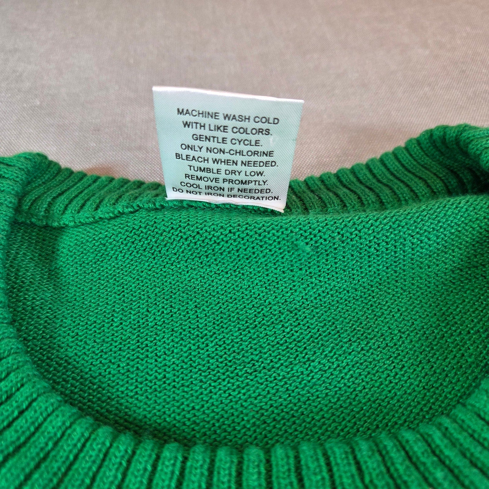 Ugly Christmas Sweater The Grinch Naughty Who Me Men’s XXL Green Red Holiday