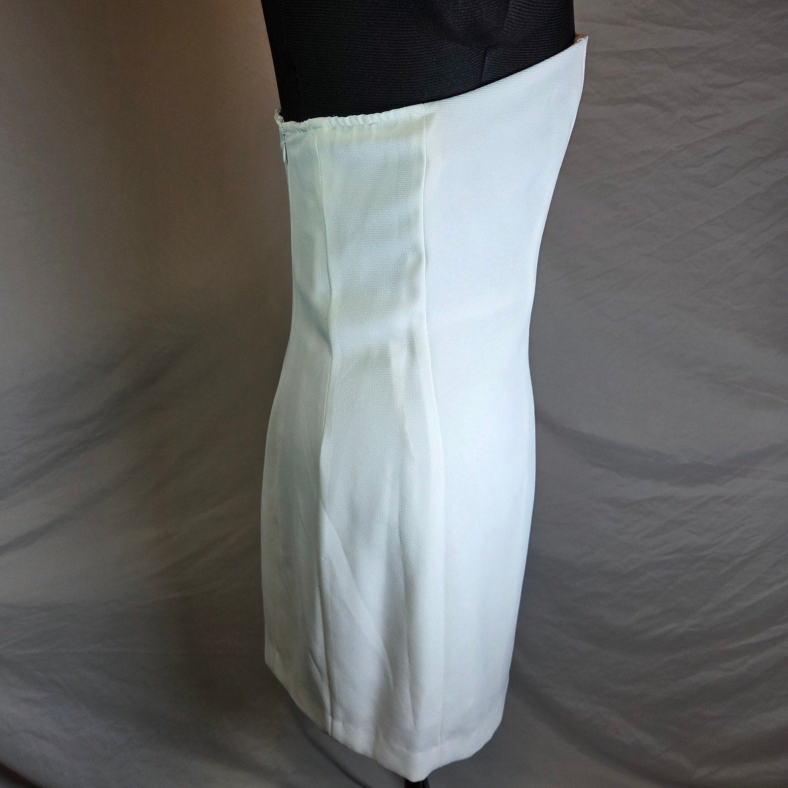 Hugo Buscati White Strapless Mini Dress USA Womens Size 10 Y2K Vintage