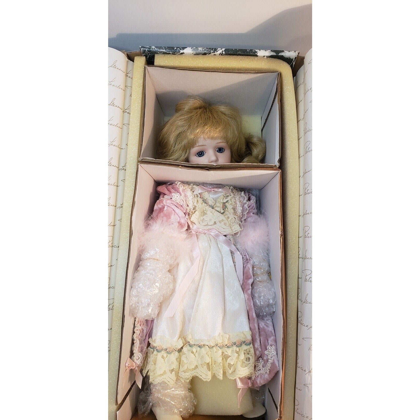 Patricia Loveless Isabella Doll 16" Designer Guild Ltd Ed 151/2000 COA Box