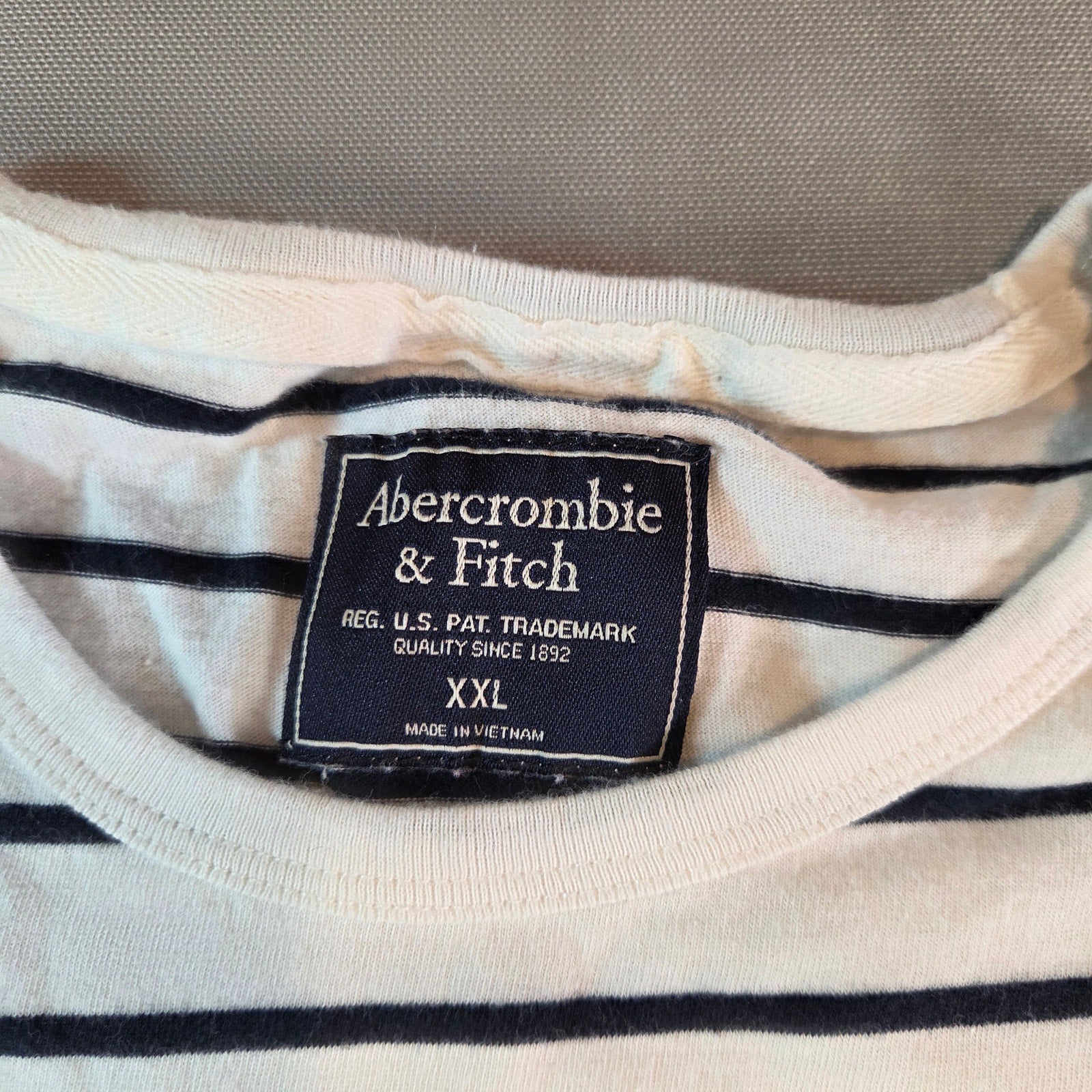 Abercrombie & Fitch Women’s XXL Striped Cotton Crewneck Long Sleeve Sweater