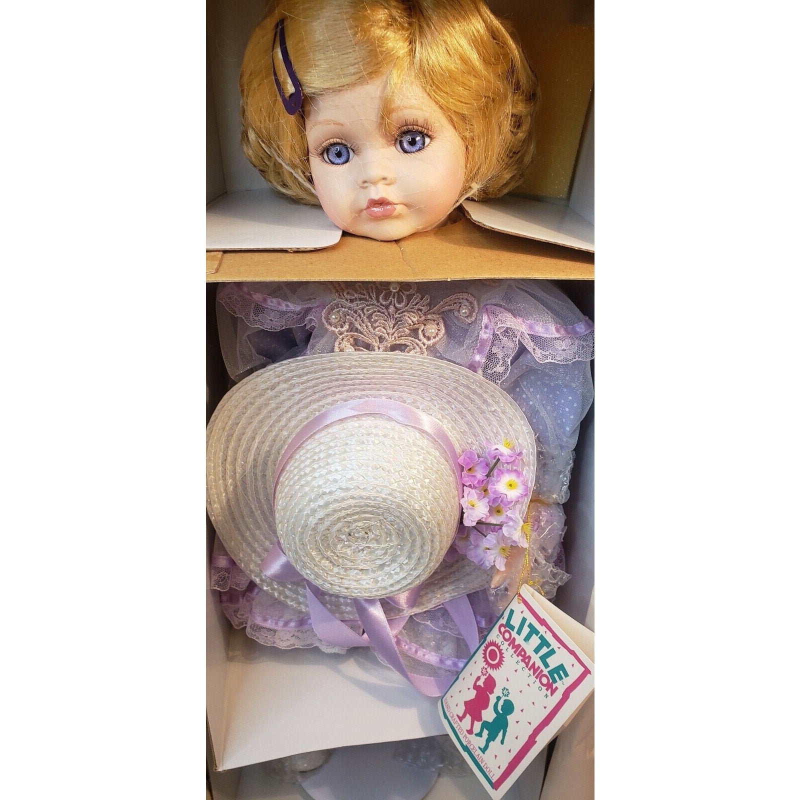 Tuss Little Companion Porcelain Doll Leah Limited Ed. 1670/4000 COA 21"