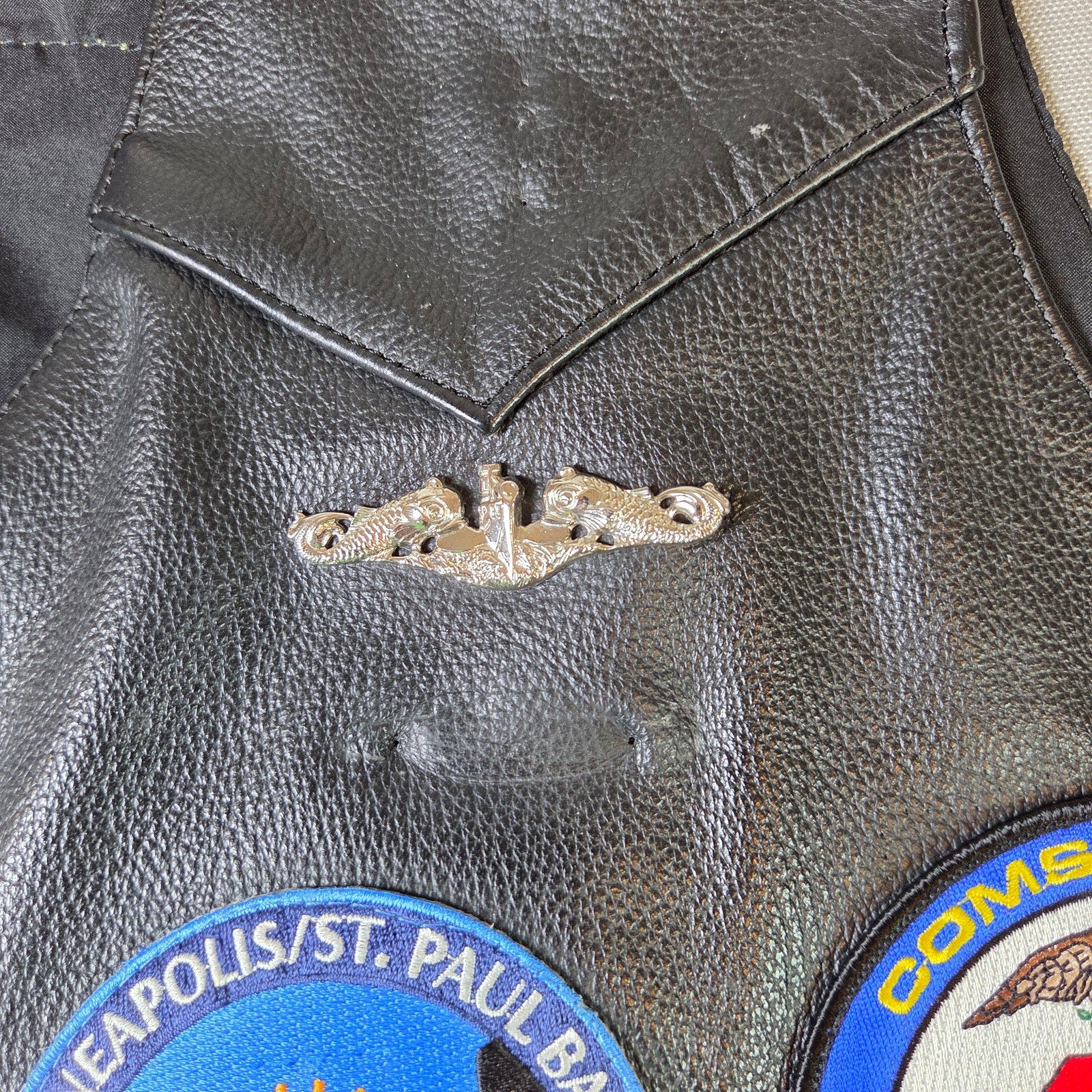 U.S. Navy Submarine Veterans Leather Vest Size 50 Cold War Patch Covered