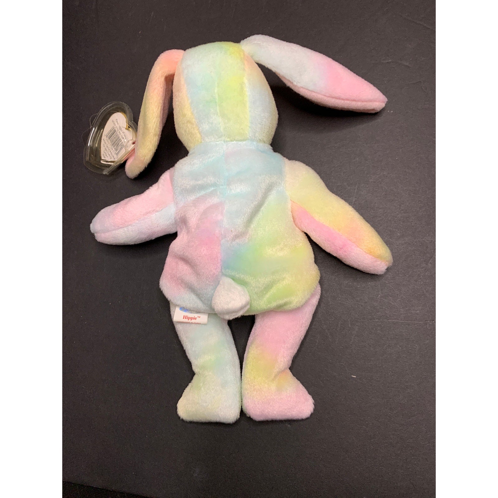 Minnesota Twins Hippie the Tie-dyed Bunny Ty Beanie Babies SGA Giveaway 1999