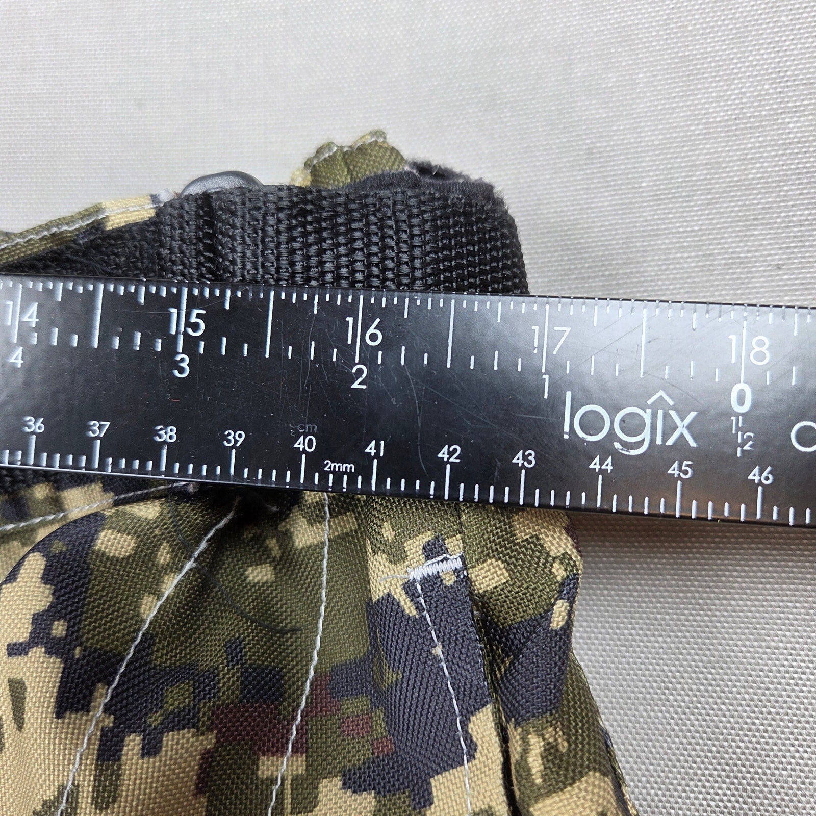 Tippmann Tactical Wear Paintball Pants Camo Vented Cargo Size L Adjustable