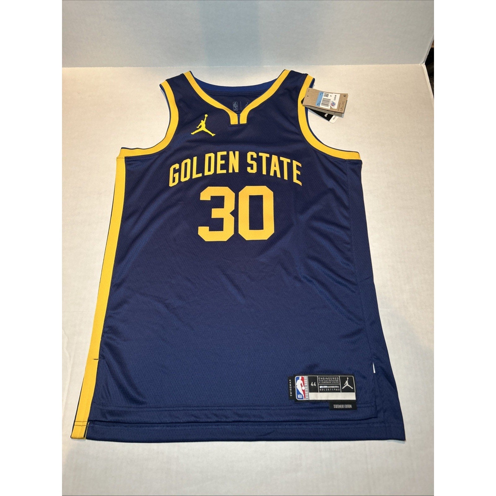 Steph Curry #30 Nike Golden State Warriors Swingman Statement Jersey M NBA NWT