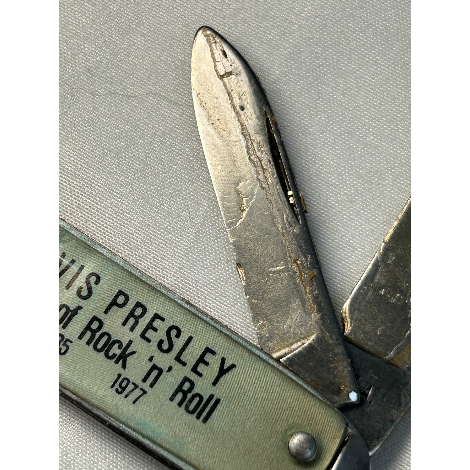 Vintage Elvis Presley King of Rock N Roll USA 2 Blade Pocket Knife