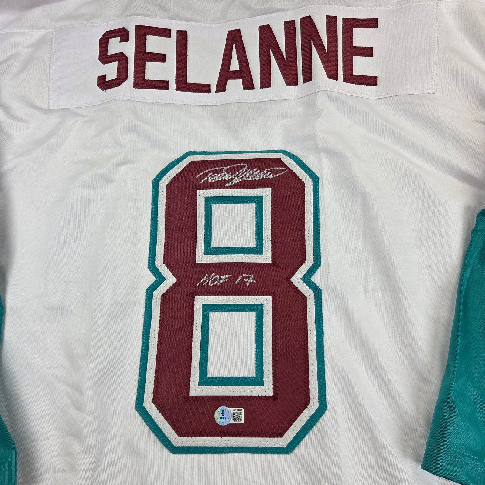 Teemu Selanne Signed Anaheim Ducks Custom Jersey HOF 17 BAS Witness Certified