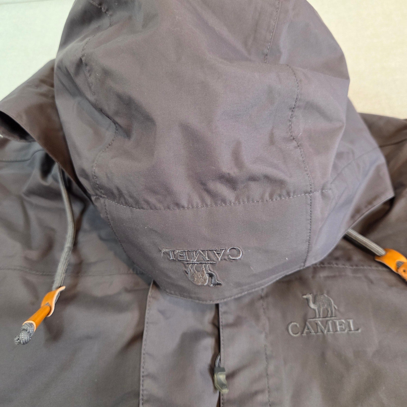 Camel Outdoor Men’s 3-in-1 Hooded Parka Jacket L Gray Zip-Out Faux Fur Liner