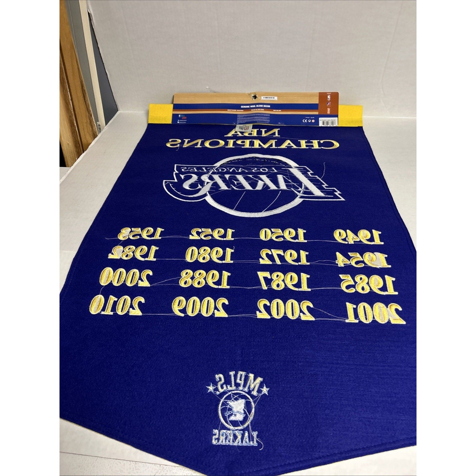 Los Angeles Lakers Wool Blend NBA Champions Banner, 24" x 36"