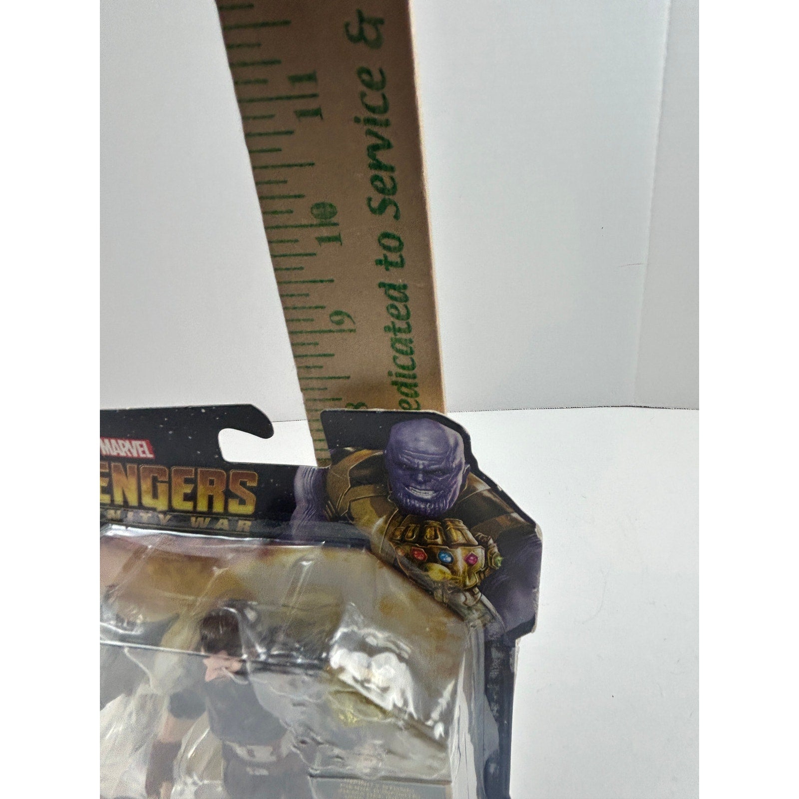 Marvel Avengers: Infinity War Captain America w/ Infinity Stone – Sealed New