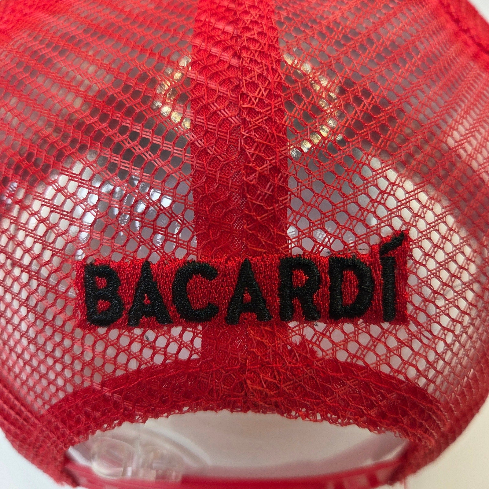 Bacardi Trucker Hat Mesh Snapback Black Red Bat Logo Marca De Fabrica 2021 OSFA