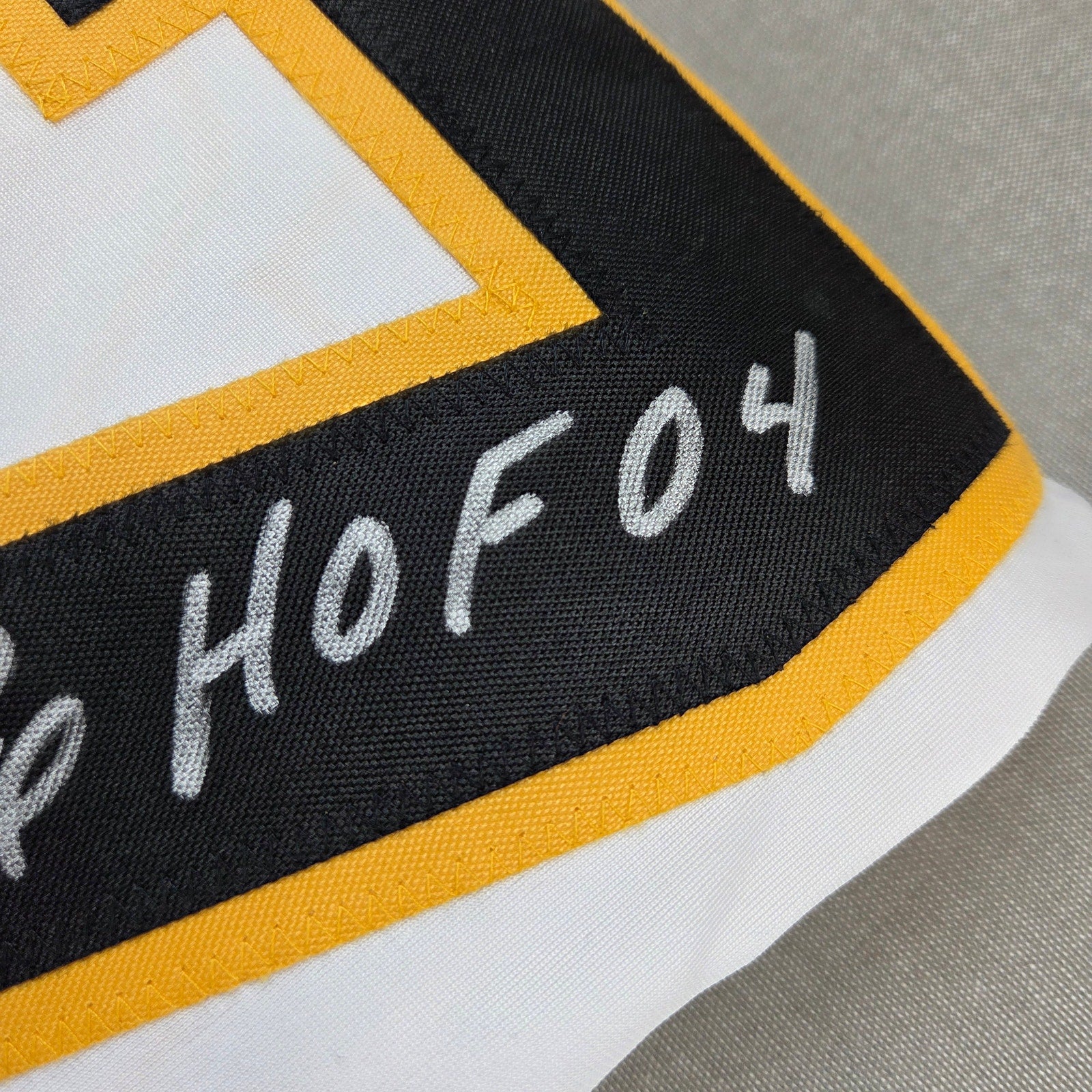 Ray Bourque HOF 04 Signed Boston Bruins Custom Jersey BAS Witness Beckett COA
