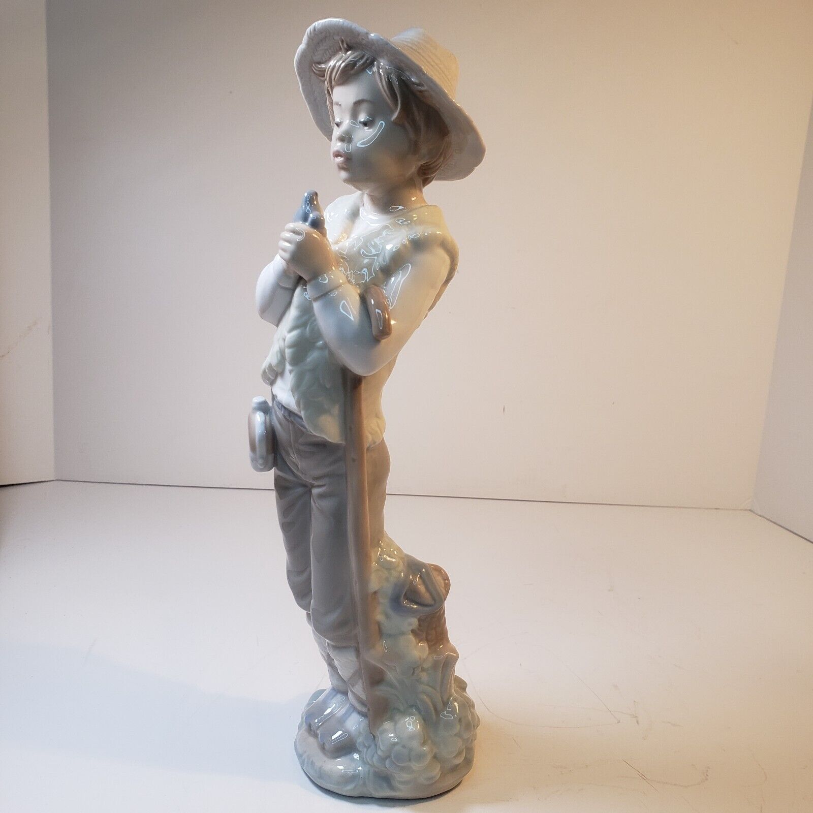 NAO by Lladro Boy Holding Bird Figurine Spain Porcelain 1977 12” Tall