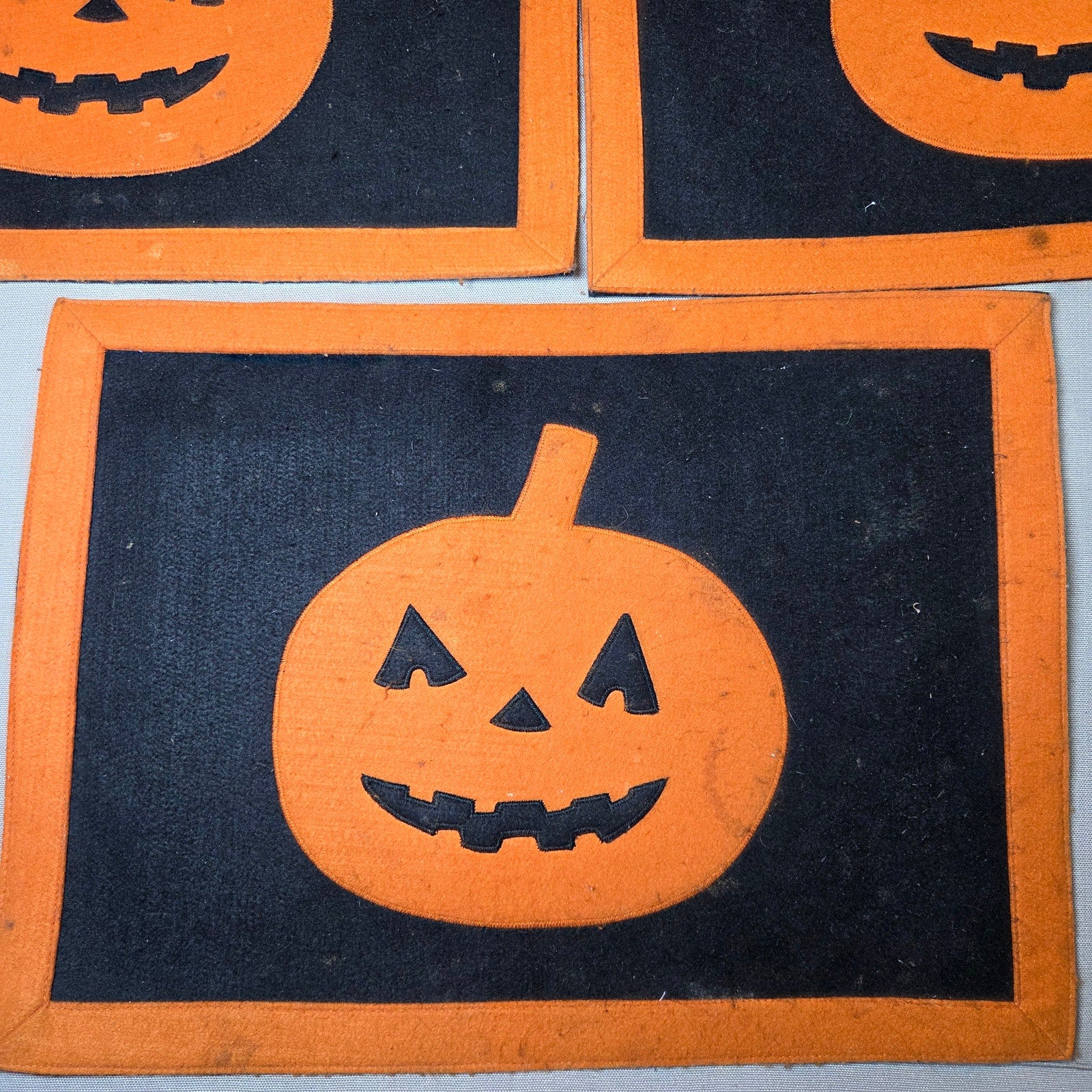 Vintage Halloween Pumpkin Table Runner & 3 Placemats Jack O Lantern Set
