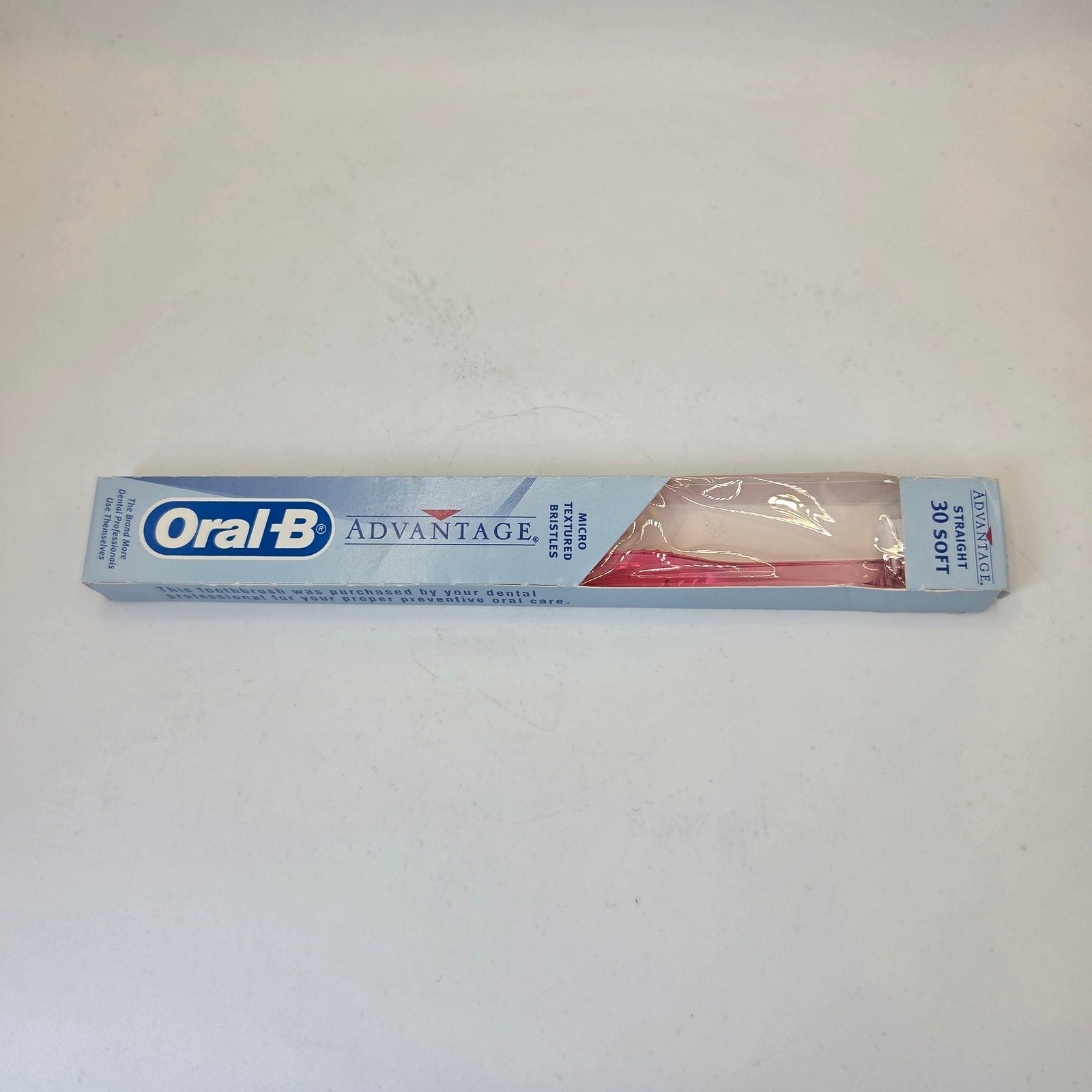 Oral-B Advantage Micro-Textured Toothbrush 30 Soft NOS 1996 Dental Promo