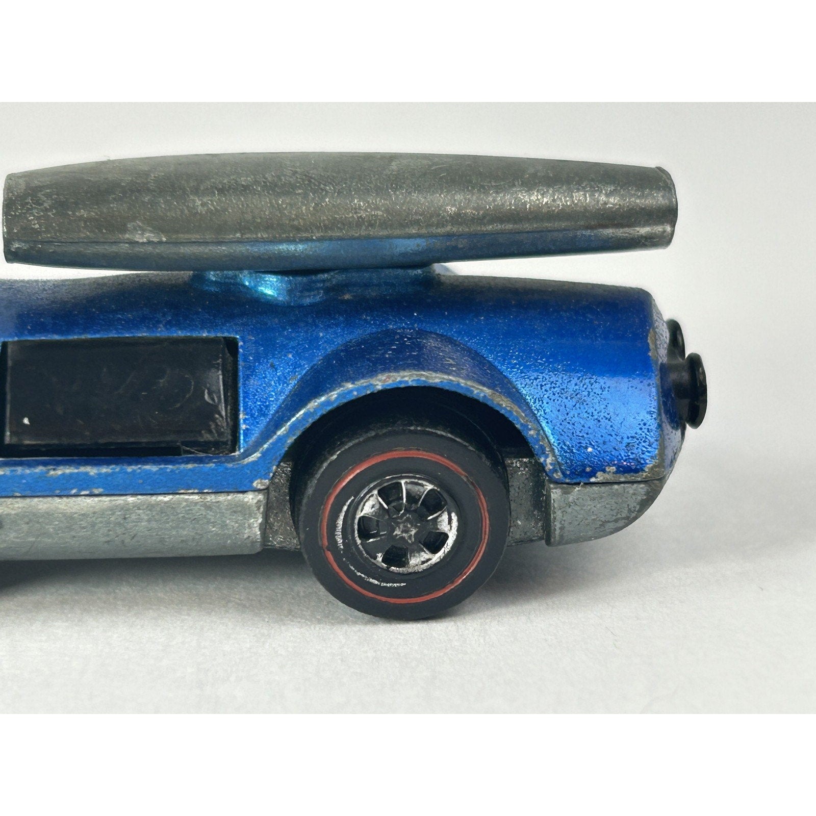 Vintage Hot Wheels Peeping Bomb Redline 1970 Mattel Hong Kong Loose Car Pin