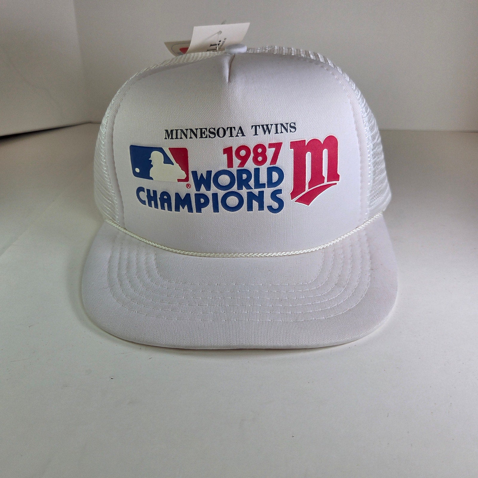 Minnesota Twins 1987 World Champions Snapback Trucker Hat M/L