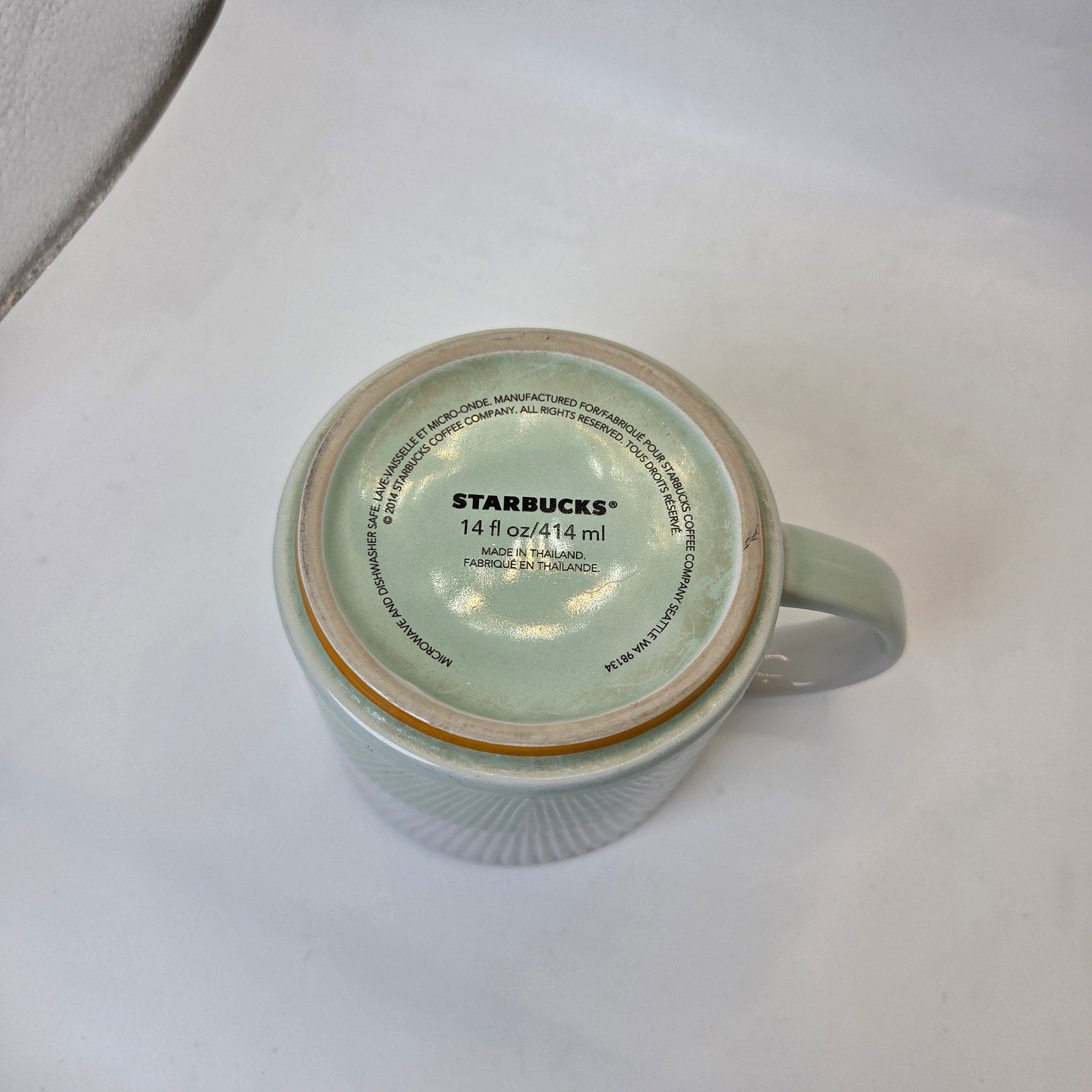 Starbucks 2014 Mint Green White Ribbed Textured 14oz Ceramic Coffee Mug