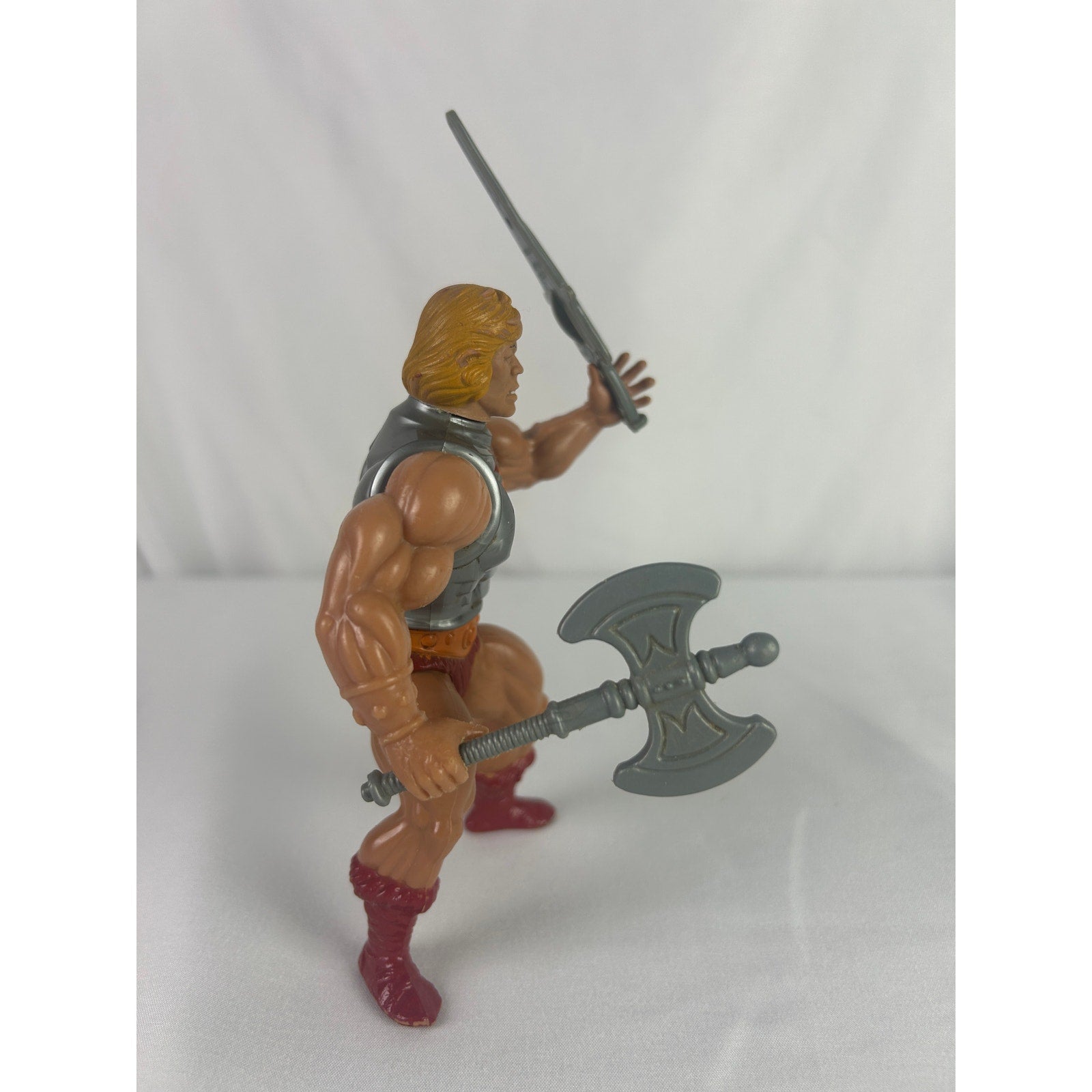 Vintage 1983 MOTU Battle Armor He-Man Complete w Sword Axe Mattel