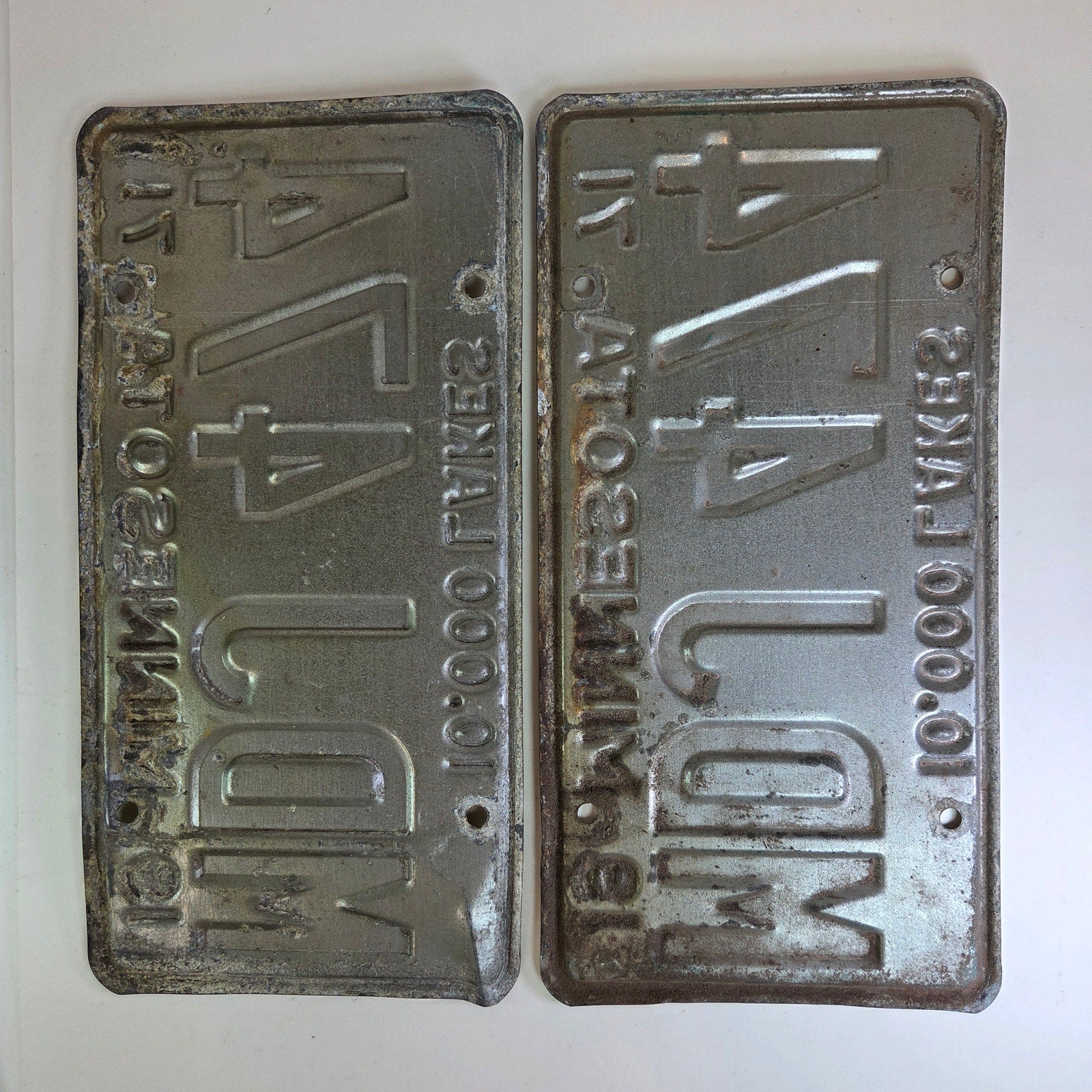 1971 Minnesota License Plate Pair w/ 72 73 Tabs – MDJ 474 – Vintage MN Tags