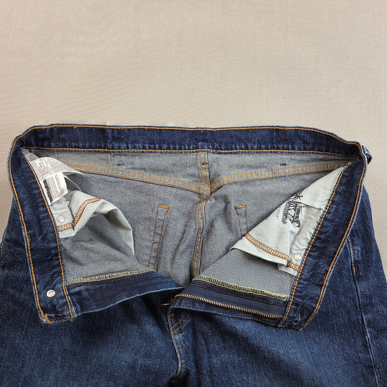 Levi's 505 Regular Fit Jeans Men's 38x32 Dark Wash Straight Leg Mexico
