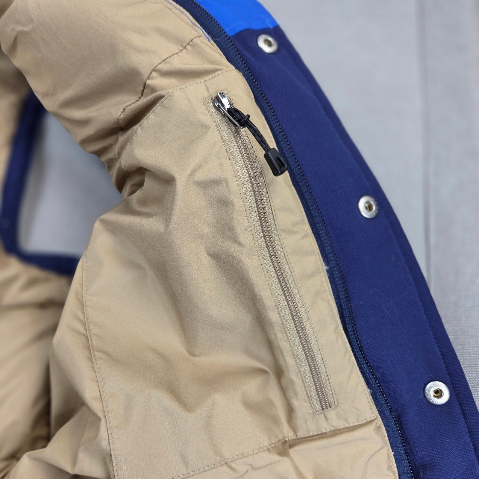 Patagonia Bivy Down Vest Men's XS FA13 27585 Goose Down Blue Snap Zip