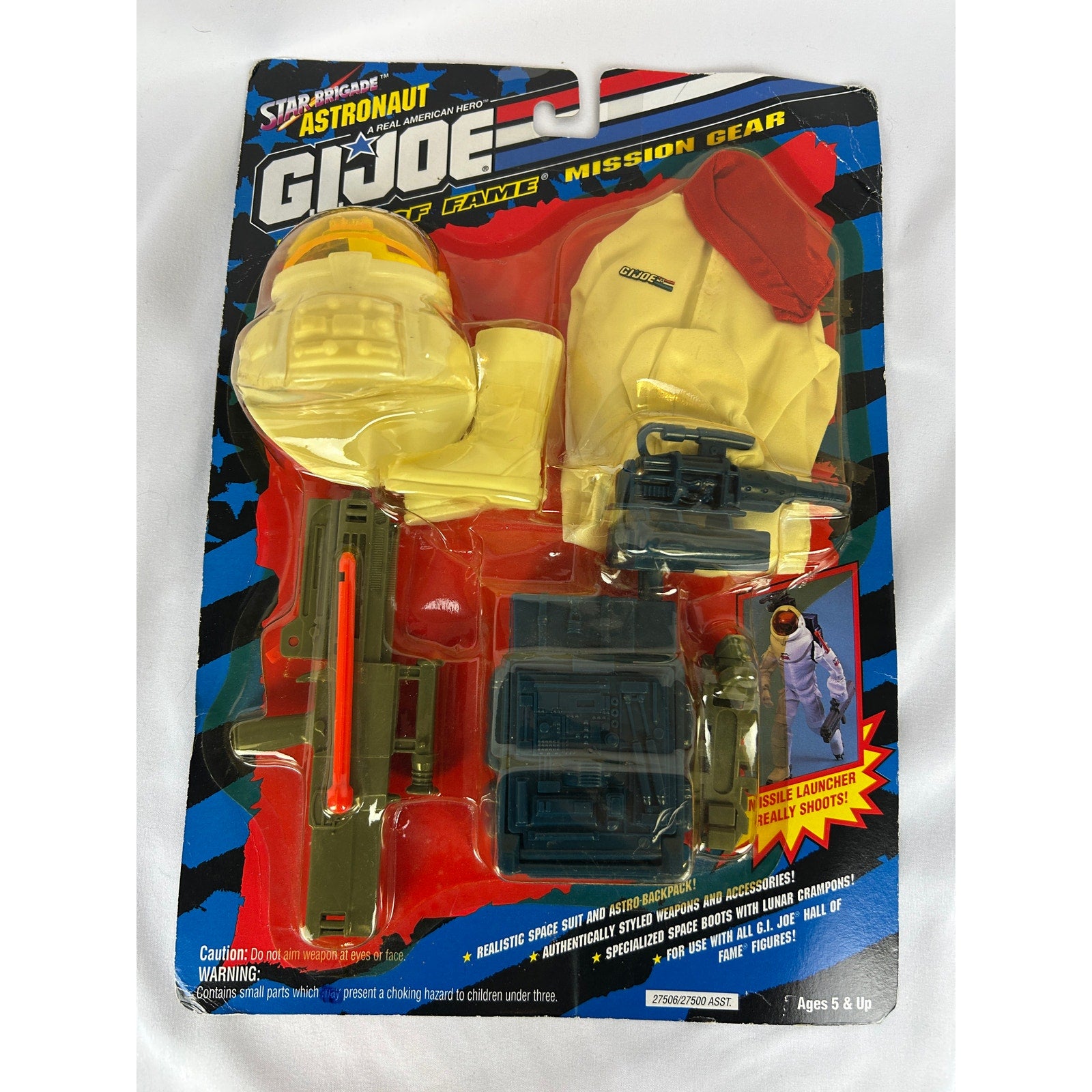 GI Joe Hall of Fame Star Brigade Astronaut Mission Gear Carded Accessory