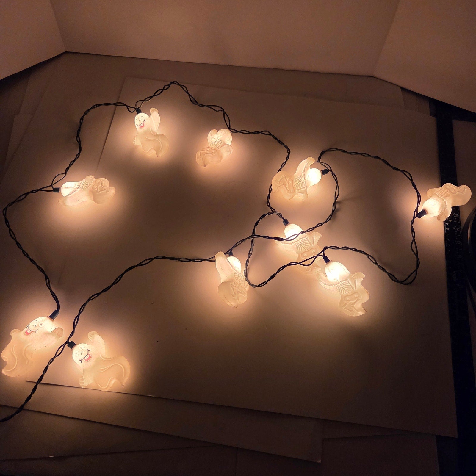 Vintage Halloween Ghost String Lights 10 Light UL Tested Working 10.5 Ft