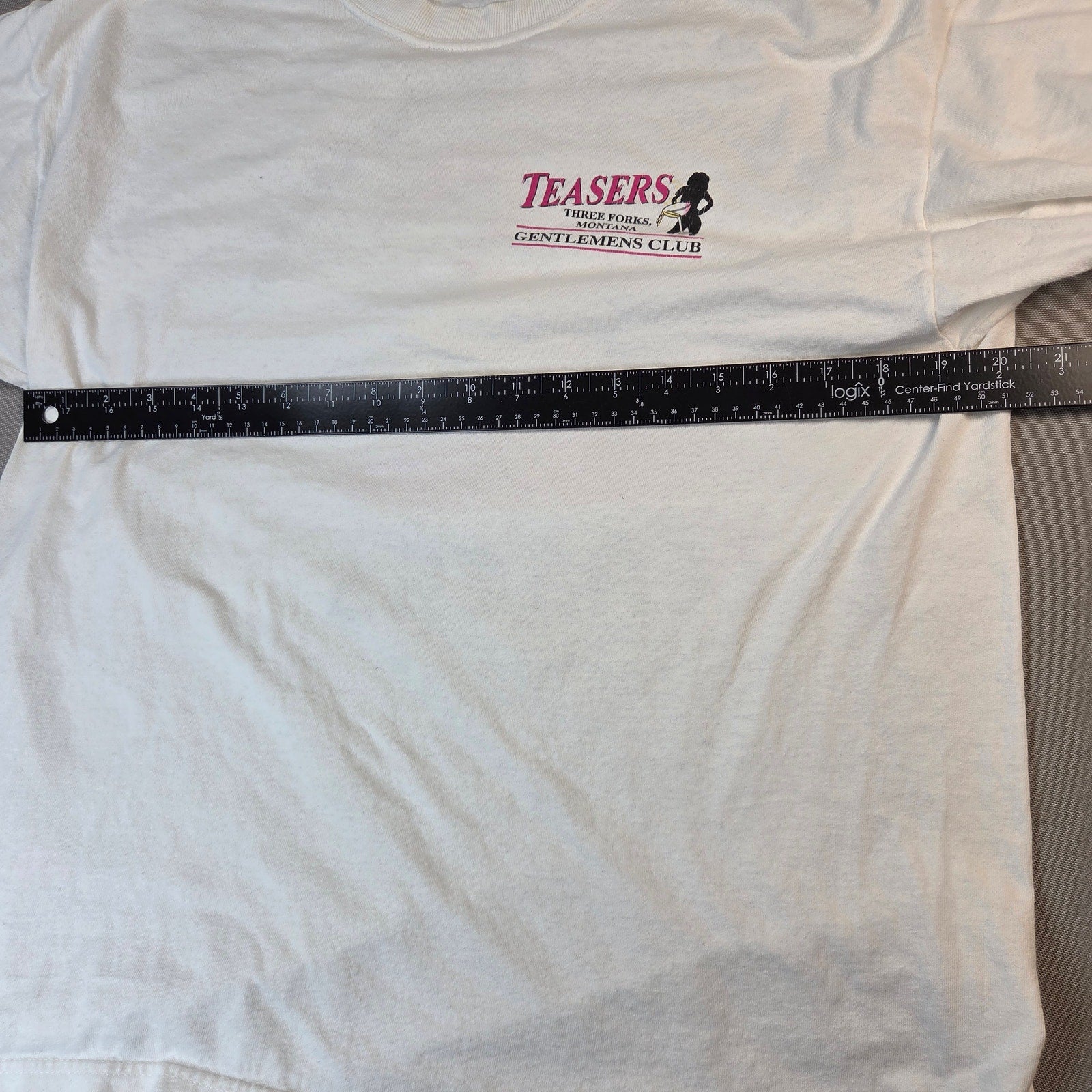 Hanes Vintage Teasers Gentlemens Club Three Forks MT Chicken T Shirt L