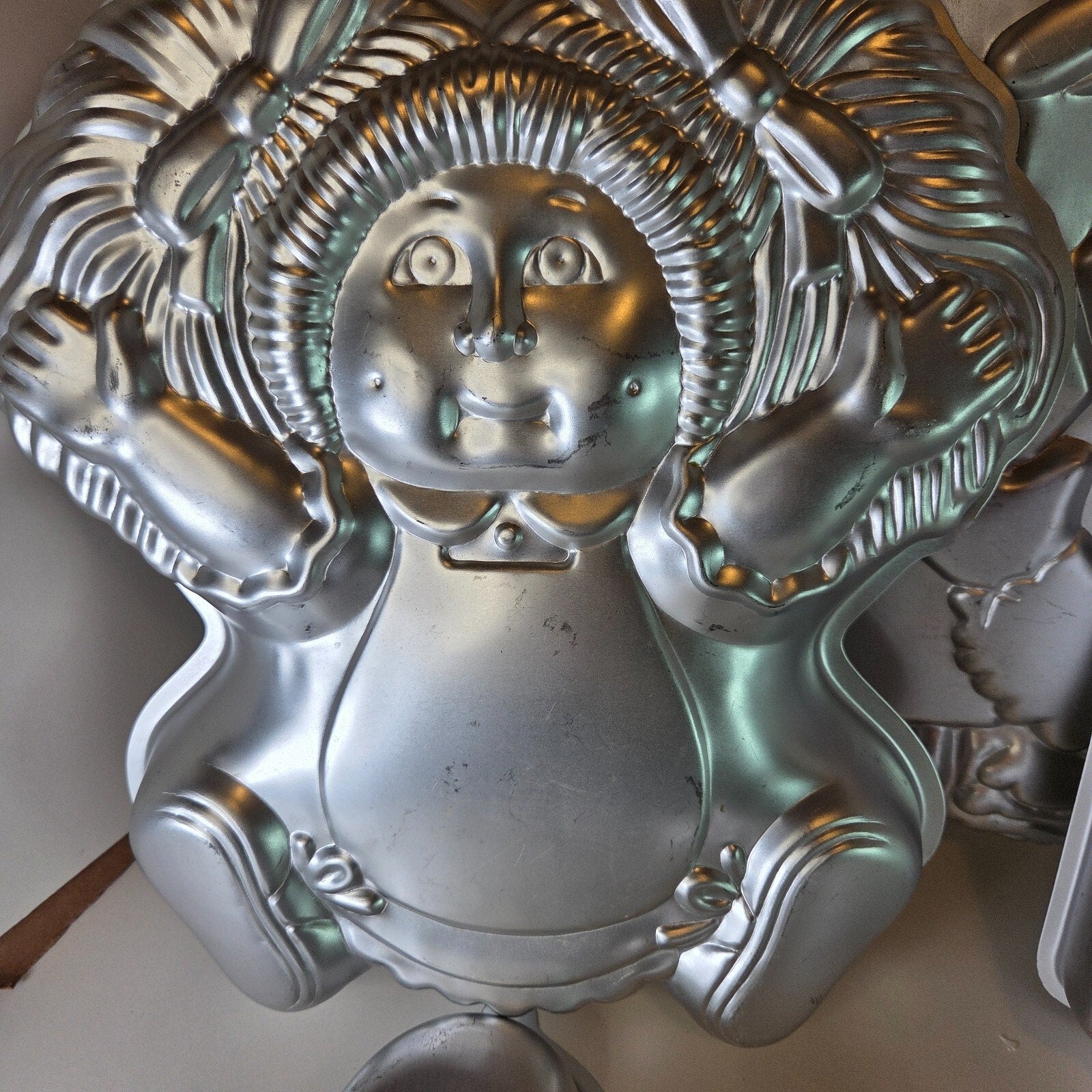 Vintage Lot of 5 Wilton Cake Pans Cookie Monster Ernie Big Bird Donald Duck Doll