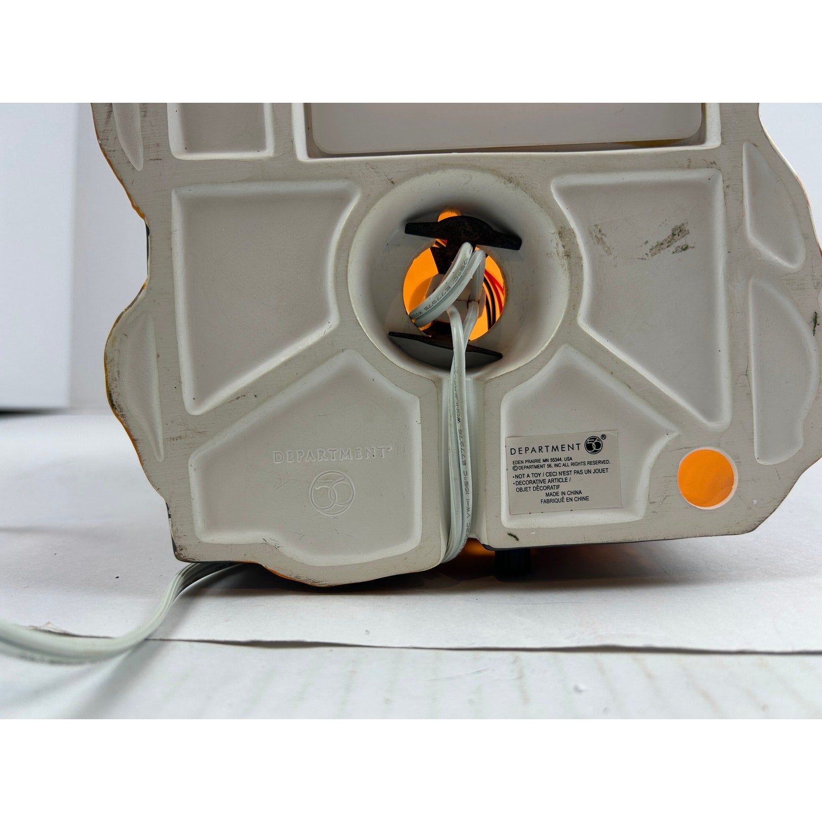 Dept 56 Haunted Barn Halloween Lighted Sound Building
